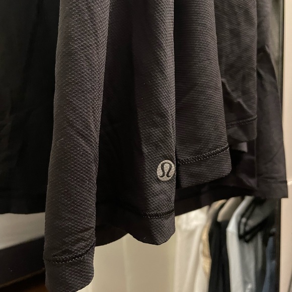 Lululemon tank - Picture 3 of 3